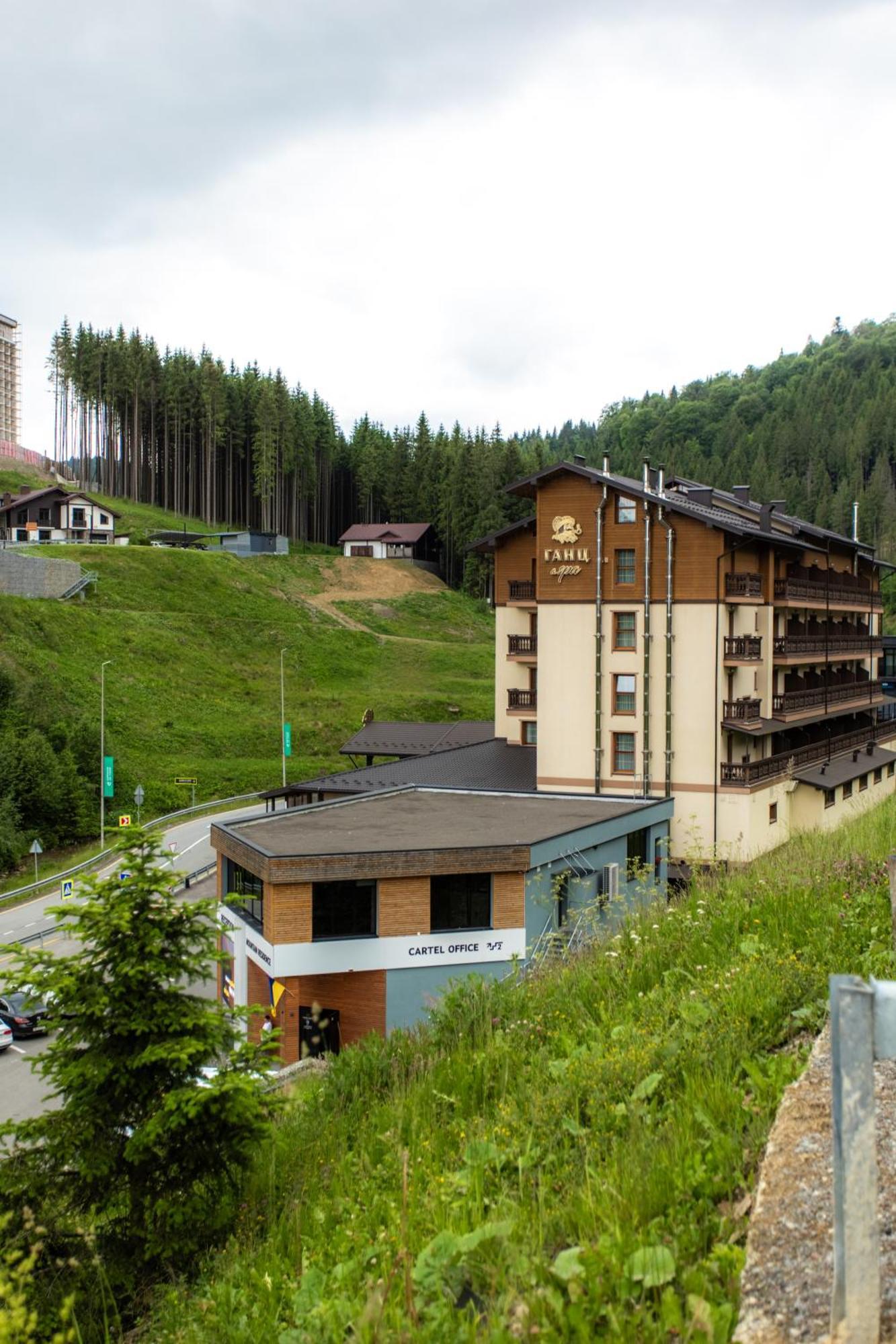 Ganz & Spa Bukovel Bagian luar foto